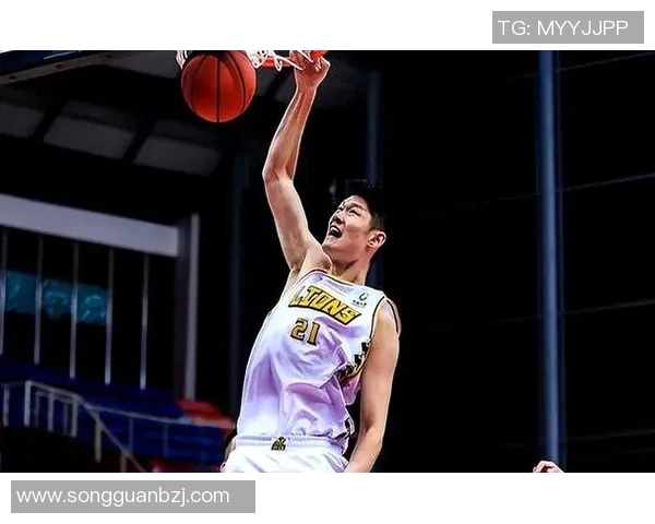 胡金秋狂砍33分!四川男篮轻取香港队