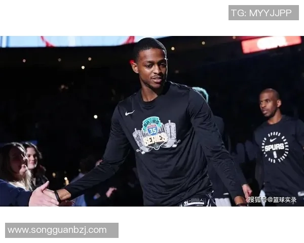 福克斯：上一场我得分不多但表现还行 会继续在得分之外影响比赛